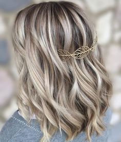 Medium Length Blonde Hair, Blonde Lowlights, Balayage Blond, Icy Blonde Hair, Blond Balayage, Balayage Blonde, Ash Blonde Hair, Icy Blonde, Balayage Hair Blonde