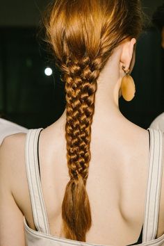 Runway Hair, Editorial Hair, Wedding Guest Hairstyles, Fishtail Braid, Hair Arrange, Penteado Cabelo Curto, Jil Sander, Hair Day, Pretty Hairstyles