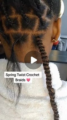 Textured Hair Education | Spring Twist Crochet Braids. ✨  🎥 @braidstribe | Instagram Womens Braided Hairstyles Black, How To Crochet Twist Braids, Pre Braided Crochet Braids, Rubber Band Two Strand Twist, Spring Twists Tutorial, Single Crochet Braids Hairstyle, Braid And Twist Combo, How To Do Spring Twist Braids, Spring Twist Tutorial