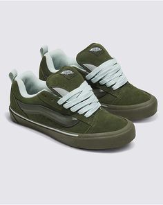 Knu Skool Shoe Monotone Aesthetic, Face Profile, Green Vans, Trendy Shoes Sneakers, Pretty Shoes Sneakers, Dramatic Style, Funky Shoes, Swag Shoes