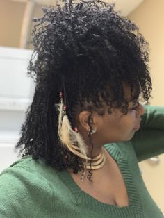 Shoulder Length Microlocs, Micro Locs Curly Ends, Microloc Inspiration, Microlocs Loose Ends, Sister Loc Hairstyles, Micro Loc Hairstyles, Microlocs Styles, Microlocs Fine Low Density Hair