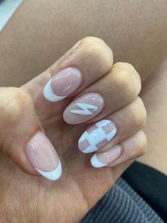 Simple acrylics, checkered, pink and white, trendy nails, almond nails, short acrylics, gel polish Nail Designs Checkered, White Checkered Nails, Checkered Nail Designs, Trendy Nails Almond, Christmas Nails Short, Nails Coffin Short, Nail Art Tattoo