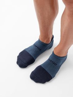 Elevate your sock game with our everyday Ankle Sock, where comfort and functionality blend seamlessly. Crafted from soft mercerized cotton, these socks offer a distraction-free, seamless fit with moisture-wicking properties to keep you feeling fresh. The perfect tension level ensures they stay up, and the medium cushioning at the heel and footbed adds to the coziness. Featuring diamond-knit arch support and a reinforced ankle cushion, these socks provide unmatched comfort without sacrificing per Ankle Sock, Sock Game, The Medium, Stay Up, Ankle Socks, Moisture Wicking, Tights, How Are You Feeling, Socks