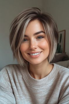 Stacked Haircuts For Fine Hair, Brown And Blonde Streaks, Ash Blonde Short Hair, Brown And Blonde, Layered Pixie, Blonde Streaks, Chin Length Hair, Blonde Hair Looks, Flat Hair