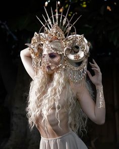 Masquerade Mask Aesthetic, Horned Headdress, Sun Queen, Demon Makeup, Gold Masquerade Mask, Masquerade Outfit, Mask Aesthetic, Pink Tumblr Aesthetic, Goth Makeup