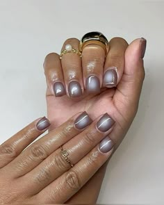 Brown Ombre Nails Short, Aura Toe Nails, Freestyle Short Acrylic Nails, Short Aura Nails Square, Miami Inspired Nails, Brown Nails Short Square, Brown Manicure Ideas, Aura Short Nails, Birthday Nails Square Short