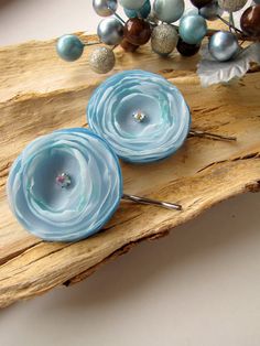 Bobby pins with handmade fabric flowers (set of 2 pcs) - BABY BLUE BLOSSOMS (with rhinestones). $12.00, via Etsy. Floral Bridal Hair Accessories, Blue Hair Pins, Flower Bobby Pins, Flower Hair Pins Wedding, Blue Wedding Hair, Light Blue Hair, Bridesmaid Hair Pins, Light Blue Flowers, Hair Flowers