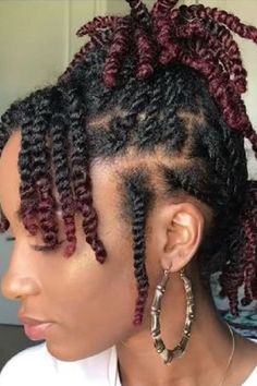 Two Strand Twist Hairstyles, Twisted Hair, Bantu Knots, Pelo Afro