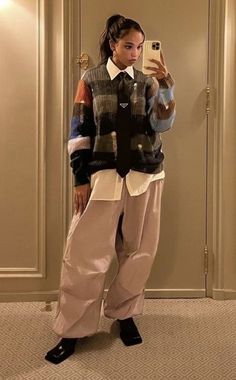 Irisloveunicorns Outfits, Thrifting Manifestation, Pinterest Predicts, Winter Inspo, 2024 Style, Streetwear Fashion Women, Inspiration Mode, Lookbook Outfits, Style Outfits