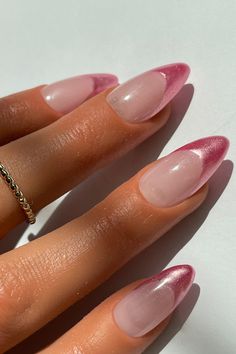 Pink french press on nails, reusable press on nails made og korean and japanese gel for lon lasting results Liverpool Nails, Summer Vacation Nails, Disco Nails, Girly Acrylic Nails, Basic Nails, Soft Nails