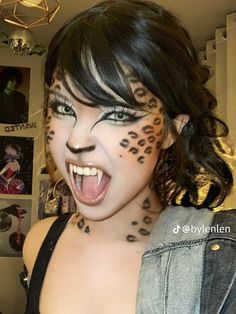 Makeup Horor, Raccoon Makeup, Cheetah Makeup, Leopard Makeup, Makeup Cantik, Funky Makeup, Cute Halloween Makeup, Horror Makeup, Cool Makeup Looks