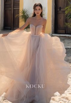 A-Line Sweetheart Sleeveless Sweep Train Pleats Lace Wedding Dress Bridal Gowns with Beads - Fashionpara Strapless Lace Wedding Dress, Crystal Wedding Dresses, Wedding Dress Organza, Wedding Dresses 2020, Sweetheart Wedding Dress, Grace Loves Lace, Ivory Wedding Dress, Gorgeous Wedding Dress