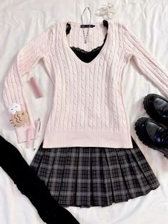 Winter Outfits School, Pink Coquette Outfit, Cutesy Outfit, Outfit Inspo Aesthetic, Coquette Outfit, Outfit Cute, Pink Coquette, Creation Couture, Cute Everyday Outfits