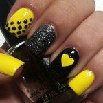 Nail designs, nail art, black, neon, yellow, sparkles, glitter, patterns, polka dots, hearts, manicure, cute, easy, diy Nails Yellow, New Nail Designs, Black Nail, Trendy Nail Art, Trendy Nail Design, Get Nails, Simple Nail Designs, Yellow Nails