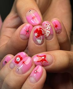 💅 latinwitch 👈 Instagram Shortie Nail Ideas, Name Nail Art, Pink Freestyle Nails, Girly Nail Ideas, Streetwear Nails, Piercing Nails, Tattoo Nail Art, September Nails, Grunge Nails