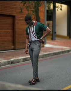 Old School Dressing For Men, Smart Casual Men Outfit, Miami Fits, Coffee Outfits, Dressing For Men, F Men, Black Outfit Men