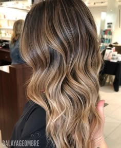 I want these highlights Granny Hair, Brunette Balayage Hair, Hair 2018, Hot Hair Styles, Balayage Brunette