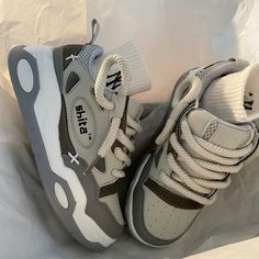 Casual Gray Sneakers For Streetwear, Gray Outdoor Sneakers For Spring, Trendy Gray High-top Sneakers, Trendy Gray Lace-up Sneakers, Casual Gray Sneakers For Sports, Gray Casual Breathable Sneakers, Casual Breathable Gray Sneakers, Casual Gray Breathable Sneakers, Casual Gray Sneakers