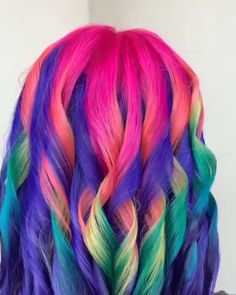 Hair Dye Combinations, Beleyage Hair, Wengie Hair, Pinwheel Hair Color, Hair Dye Videos, Soft Grunge Hair, Hair Rainbow