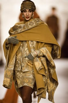 Byzantine Fashion, Jean Louis Scherrer, Fancy Outfits, Looks Style, Mode Inspiration, French Fashion, Vintage French, Beautiful Fashion