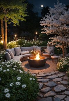 27 Dream Garden Ideas For Your Ultimate Backyard Oasis Dream Garden Backyards, Outdoor Decor Backyard, Backyard Makeover, Backyard Patio Designs, Back Garden, Outdoor Fire, Outdoor Fire Pit, Backyard Oasis