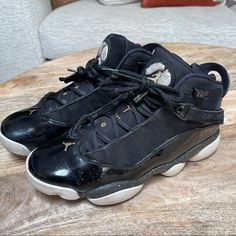 Size : 8 In Good Condition Air Jordan 6 Rings, Jordan 6 Rings, Metallic Gold Color, Nike Air Jordan 6, Rings Black, Air Jordan 6, 6 Rings, Jordan 6, Jordans For Men