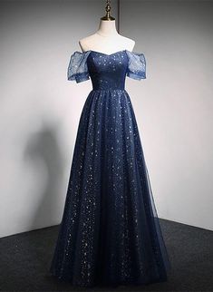 डिजाइनर कपड़े, Prom Dress Blue, Blue Formal Dress, Prom Dress Pictures, A Line Prom Dress, Marine Uniform, Corset Dress Prom, Blue Dress Formal