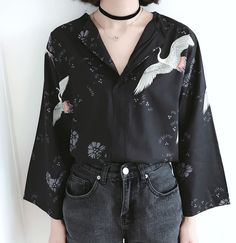 Elegant Grunge, Korean Fashion Ideas, Outfit Essentials, Chiffon Shirt Blouse, Kimono Blouse, Mode Kimono, Korean Fashion Outfits, K Fashion, Tumblr Outfits