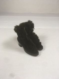 "vintage 1950s womens heeled galoshes ankle boots to be worn over regular shoes in rain/snow lace up black rubber sole black velvet body (inner lining side is dark brown felt feel soft fur trim fur feels real  good vintage condition, light wear marked size 5 1/2 measures, insole-approximately 9\" sole toe to heel-9 1/2\" width-3 1/4\" heel-3\" total height-8 1/4\"" Rain And Snow Boots, Black Rubber, Fur Trim, Womens High Heels, Snow Boots, Black Velvet, Womens Heels, Boot Shoes Women, Rain Boots