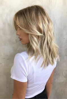 Blonde Hair Trends, Blonde Layered Hair, Blonde Hair Inspiration, Bright Hair, Short Blonde Hair