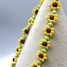 Sunflower Garden Bracelet New No Tag .25 Inches Wide I Also Can Make A Custom Size Upon Request. Glass Beads Strung Through More Than Twice To Create Durability! Very Strong Magnetic Clasp. Sku37 Fall Bead Bracelet Ideas, Sunflower Seed Bead Bracelet, Seed Bead Patterns Bracelet, Sunflower Bracelet Pattern, Fall Beaded Jewelry, Sunflower Friendship Bracelet, Bead Brackets, Sunflower Beaded Bracelet, Beaded Bracelets Flower