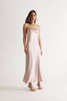 Fancy Evening Dresses, Elegant Formal Dresses, Dresses Formal Elegant, Women Formals, Formal Dresses For Women, Evening Gowns Formal, Satin Material, Formal Gowns, Satin Dresses