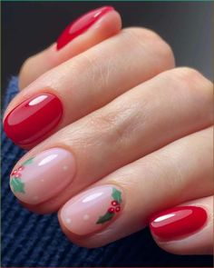 OMG, I’m totally obsessed with the new pink Christmas nail trend! I came across these amazing pink nail ideas featuring cute snowflakes and subtle gold accents, and I’m in love. They’re perfect for the season and look so classy. You have to check them out—they’re incredible! January Nails, Festive Nail Art, Subtle Nails, Holly Berry, Xmas Nails, Christmas Nail Designs, Christmas Nail