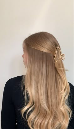 Hair Stylies, Long Blonde, Easy Hairstyles For Long Hair, Long Blonde Hair, Hair Inspo Color, Aesthetic Hair