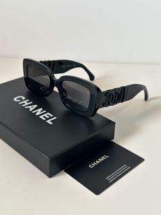 Optician Marketing, Channel Sunglasses, Glasses Fashion Eyewear, Elegant Sunglasses, Sunglasses Chanel