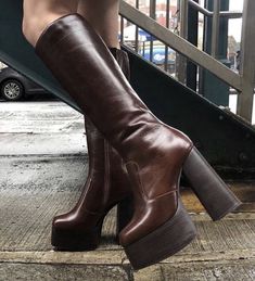 Brown Platform Boots, Dr Shoes, Platform Heels Boots, Funky Shoes, Shoe Inspo, Aesthetic Shoes, Swag Shoes, Pretty Shoes, Dream Shoes