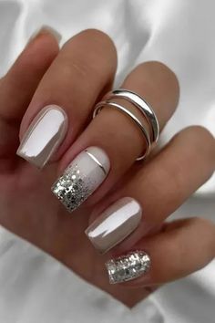 24PCS Fashion Square Silver Glitter Noble and Elegant Armor Nails Silver Nail, Smink Inspiration, Fake Nails With Glue, Colorful Nails, Elegant Nails, Fancy Nails, Chic Nails