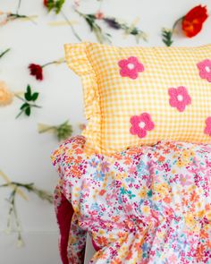 Dreaming of spring days and blooming gardens! 🌸✨ Our Alex+Bella Garden Posies Comforter Set brings all the fresh, cheerful vibes right to your little one’s room. Perfect for cozy nights and colorful dreams! #KidsBedding #mytexhomefashions Reversible Bedding, Twin Comforter, Kids Bedding, Spring Day, Comforter Set, Comforter Sets, Bedroom Inspirations, Little One, Pillows