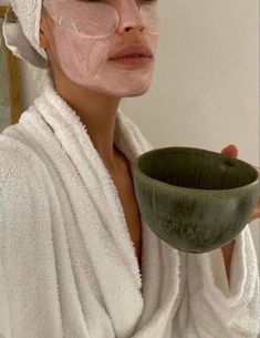 Vogue Beauty, Clear Skin, Matcha