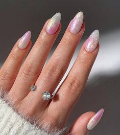 Pearly Nails, Mermaid Look, Sheer Nails, Teal Nails, Nail Polish Storage, Lavender Nails, Nail Candy, Mermaid Nails, Pearl Nails