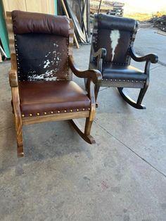 Custom cattle baron leather and cowhide upholstered rocking chairs - Your Western Decor Refurbished Chairs Diy, Western Rocking Chair, Western Chairs, Southwestern Chairs, Western Chair, Western Candle Holders, Western Candles, Ranch Furniture, Cowhide Furniture