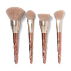 Get ready to achieve the perfect face makeup with the 4-Piece Sonia Kashuk™ Limited-Edition Face Makeup Brush Set. This four-piece face makeup brush set includes a mix of contour, blush, foundation and powder brushes for perfect contouring and buffing of liquid makeup and powder. Designed with synthetic bristles, this makeup brush set comes with a plastic handle for convenient holding, and the brushes are easy to clean with water. Essential Makeup Brushes, Complete Makeup, Sonia Kashuk, Perfect Face, Makeup Brush Kit, Liquid Makeup, Face Makeup Brush, Eye Makeup Brushes, Contour Brush