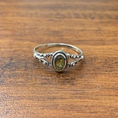 Silver Peridot Ring, Peridot Ring Silver, Best Ring, Her Ring, Indie Jewelry, Everyday Ring, Natural Gemstone Ring, Citrine Ring