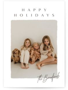 An elegant, minimalist holiday card featuring a signed name. Christmas Card Ideas Picture, Minted Christmas Cards, Christmas Tree Photoshoot, Minimalist Holiday Cards, Holiday Card Ideas, Christmas Card Family, Minimalist Christmas Card, Family Christmas Card, Christmas Card Pictures