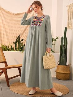 Countryside Outfit, Estilo Hijab, 50s Fashion Dresses, Muslim Fashion Outfits, Stylish Party Dresses, Long Dress Casual, Boho Patterns, Rose Dress, Vestido Casual