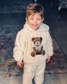 Mansions Interior, Luxury Mansions Interior, Luxury Mansions, Boys Summer Outfits, Track Suit, Summer Boy, Kids Dress, Hooded Jacket