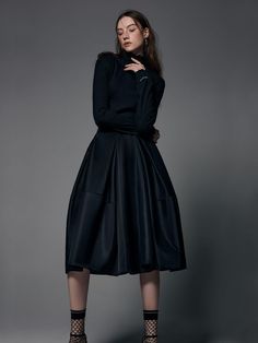 Color : BlackCountry of Origin : Republic of Korea Elegant Asymmetrical Pleated Skirt For Fall, Chic Winter Formal Pleated Skirt, Winter Evening Skirt, Black Asymmetrical Pleated Skirt For Evening, Black Evening Skirt For Winter, Winter Evening Midi Skirt, Pleated Evening Skirt For Fall, Black Voluminous Skirt For Fall, Fall Evening Midi Skirt