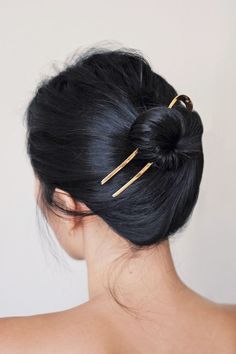 Gold Hair Pin, Mulan Disney, Gold Hair Accessories, Head Scarf Styles, Up Dos For Medium Hair, Holiday Beauty, Pigtail Hairstyles