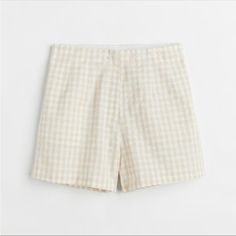 Nwt H&M Linen Plaid Shorts. Cream And White Color. Brand New, Don’t Fit Me. Size 4. Slight Elastic On Waist. Two Pockets. Bloggers Favorite. Perfect For Valentine’s Day, Date Night , Party, Lunch , Brunch Or Dinner. Zara , H&M , J Crew, Banana Republic, Other Stories, Topshop, Express, Bloggers Favorite, Disney, Victorian, Vintage, Asos Lulus Anthropologie Free People Brandy, Melville , Madewell, Snoopy Star Wars Yoda Victoria Reformation Luxury Preppy Cottage Core Date Casual Comfy Farm Boho Ch Beige Summer Shorts For Daywear, Summer Beige Shorts For Daywear, Summer Daywear Short Pants, H&m Cotton Bottoms For Day Out, Spring Beige Bottoms By H&m, H&m Beige Spring Bottoms, H&m Beige Bottoms For Spring, Fitted Beige Bottoms From H&m, Fitted Beige H&m Bottoms