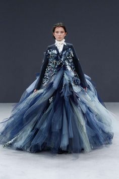 VIKTOR & ROLF Mode Pastel, Dreamy Gowns, Bedroom Vintage